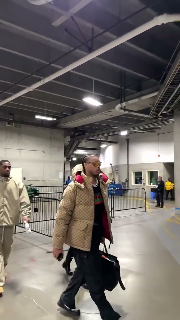 Justin Jefferson Arrives in Seattle ☔